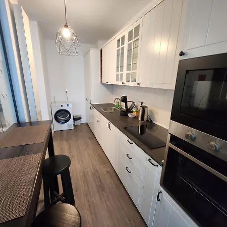 Cloud9 Great Apartment
